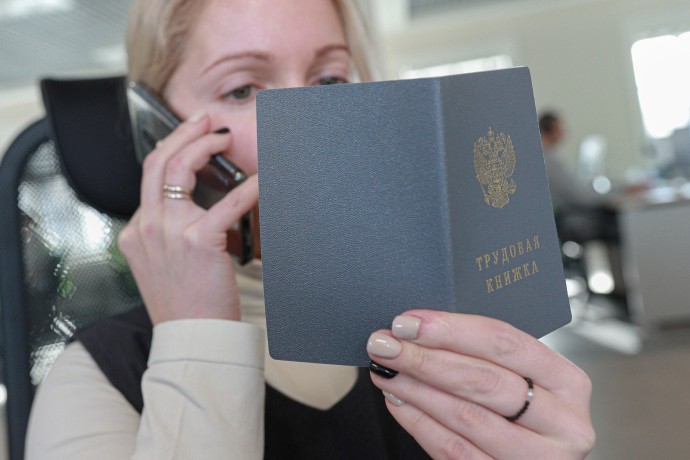 Российские компании готовы платить надбавку за ИИ-навыки