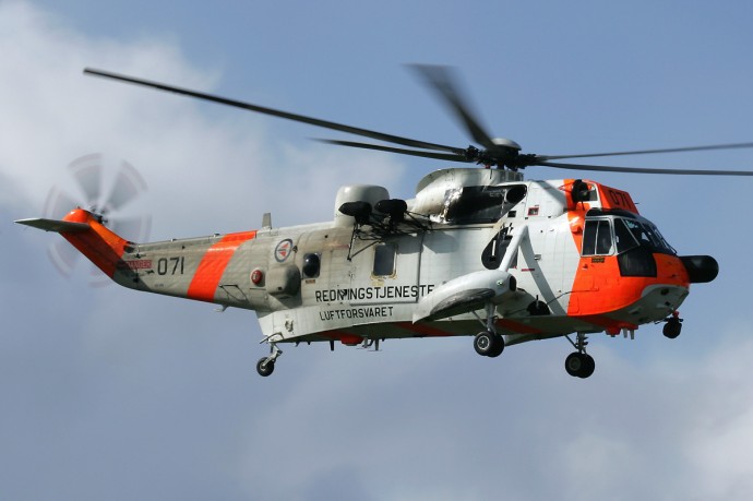 На Украине разбился британский вертолет Sea King, три человека пострадали