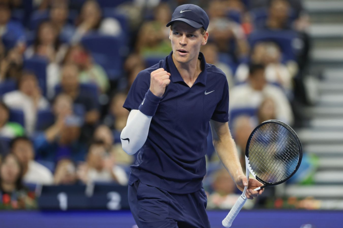 Синнер одержал волевую победу над Зверевым в финале турнира в Вене