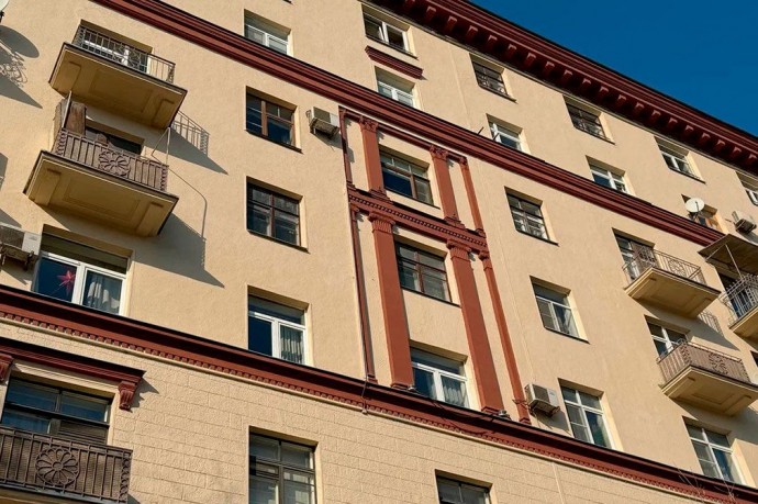 Шедевры советской неоклассики: на Фрунзенской набережной капитально отремонтировали 23 дома