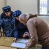 В кировском СИЗО участнику СВО вручили удостоверение ветерана боевых действий