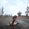 ВСУ нанесли массированный удар по селу в ЛНР