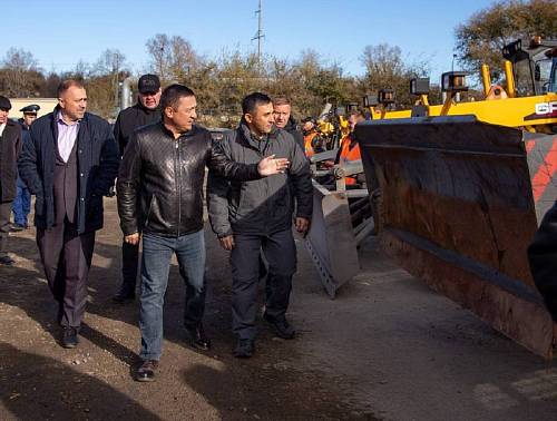 На расчистку Благовещенска зимой выйдут больше 40 машин На расчистку Благовещенска зимой выйдут больше 40 машин