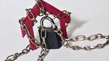 Собственника не извещают о рассмотрении ходатайства об аресте его имущества — КС