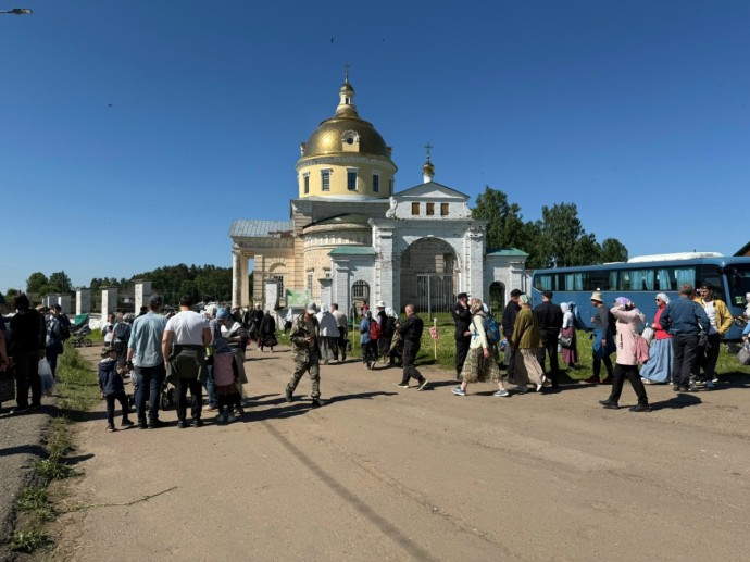 В Великорецком состоялись главные события крестного хода В Великорецком состоялись главные события крестного хода