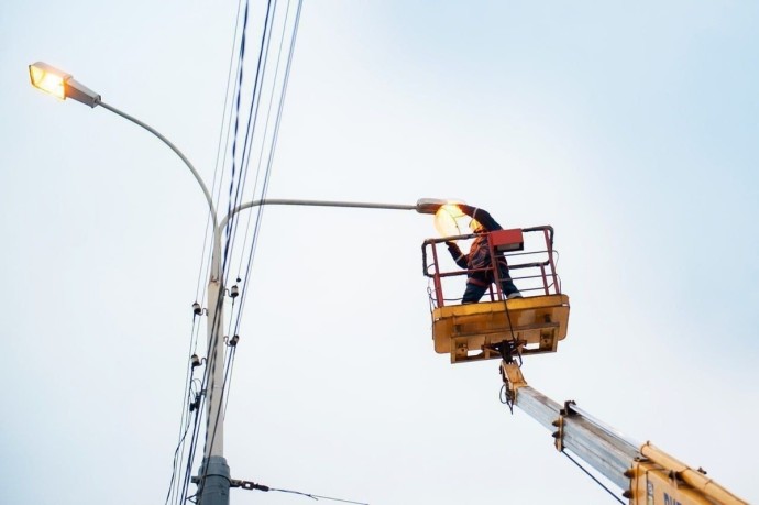 В Курске за неделю поступило 11 жалоб на уличное освещение В Курске за неделю поступило 11 жалоб на уличное освещение