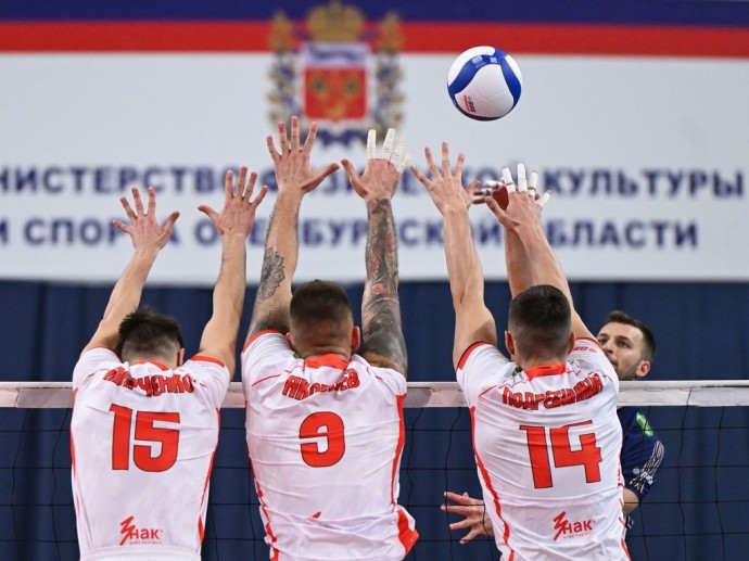 Волейболисты «Белогорья» одержали выездную победу над «Оренбуржьем»