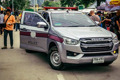 Мужчина начал делать операции по увеличению пениса в своей машине и попался