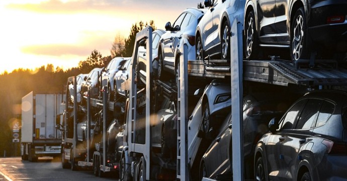 Перед изменением утильсбора в РФ подсчитали долю автомобилей с мощностью двигателя свыше 160 л. с. Перед изменением утильсбора в РФ подсчитали долю автомобилей с мощностью двигателя свыше 160 л. с.