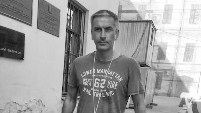Умер журналист Виктор Смирнов