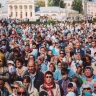 Туристов в Кострому заманят гребцами и звуком балалаек