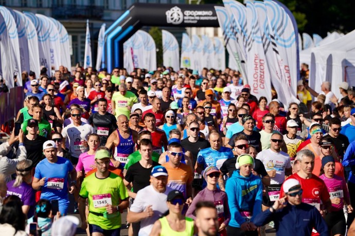 Ярославские студенты бесплатно примут участие в финальном забеге полумарафона «Бегом по Золотому кольцу» Ярославские студенты бесплатно примут участие в финальном забеге полумарафона «Бегом по Золотому кольцу»