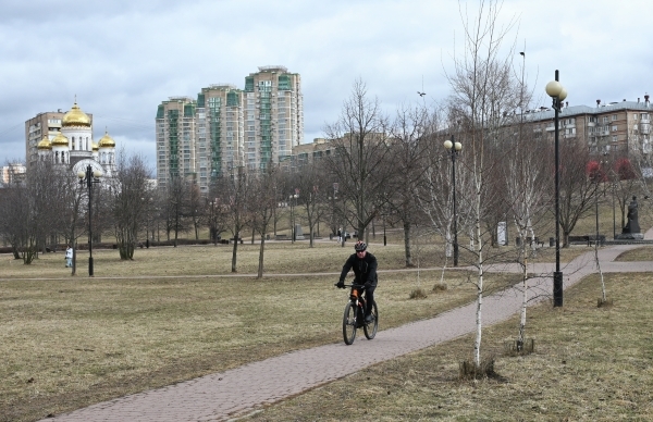 В Росреестре сообщили о регистрации более 12 тысяч сделок за месяц на вторичном рынке жилья Москвы