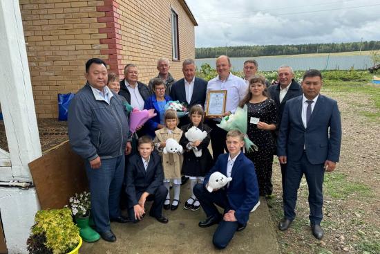 Досрочную пенсию в Иркутской области в прошлом году назначили 1 200 многодетным матерям
