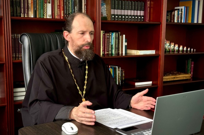 «Женщины – источник зла»: скандальные проповеди священников. Зашли слишком далеко?