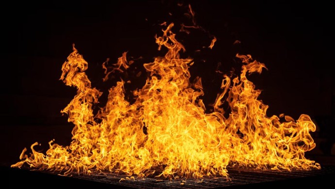 Пожары в Анталье взяты под контроль, но туристам пришлось эвакуироваться