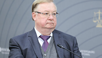 Глава АЮР и губернатор Пермского края награждены правовой премией им. Татищева Глава АЮР и губернатор Пермского края награждены правовой премией им. Татищева