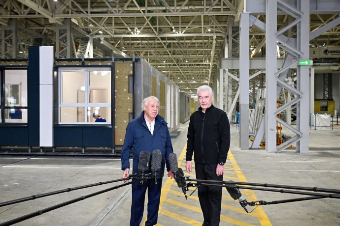 Сергей Собянин открыл завод крупномодульного домостроения в районе Внуково Сергей Собянин открыл завод крупномодульного домостроения в районе Внуково