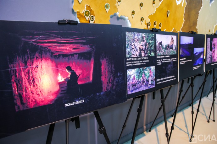 Работы фронтовых фотографов и художника показали в Якутске Работы фронтовых фотографов и художника показали в Якутске