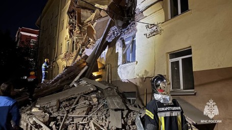 Пострадавших в обрушенном здании в Уфе нет - МЧС