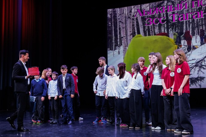 Юных москвичей наградили за достижения в сфере спортивного туризма