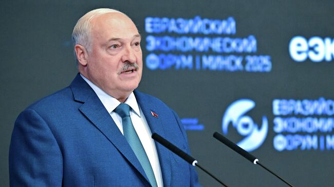 Лукашенко рассказал о подготовке к войне с Польшей и Прибалтикой