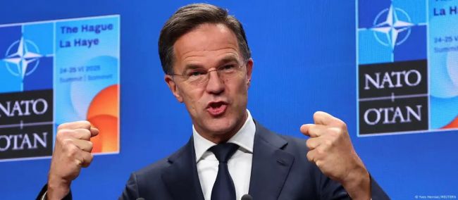 Генсек НАТО призвал не драматизировать ситуацию с выводом войск США из Румынии