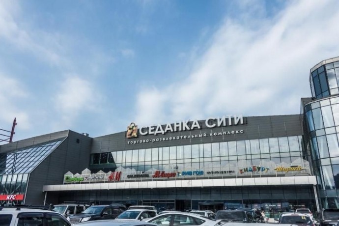 «Заминировали?". Во Владивостоке эвакуировали ТРК «‎Седанка Сити»