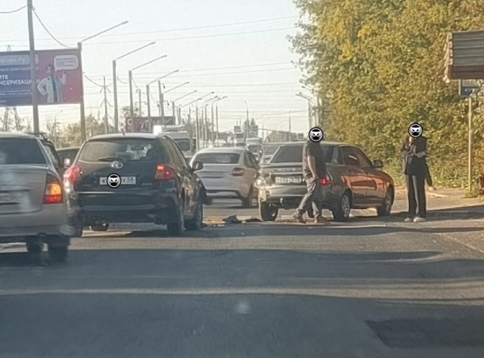 На улице Аустрина в Пензе случилось жесткое ДТП