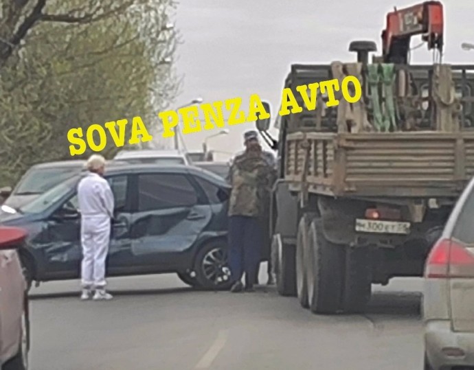Под Пензой случилась жесткая авария с легковушкой и грузовиком