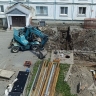 "Всё стучит и ходит ходуном": жильцы многоэтажки в Южно-Сахалинске просят рабочих о спокойствии