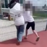 "За слова поясни": на Сахалине компания подростков снимала на видео избиение девочки