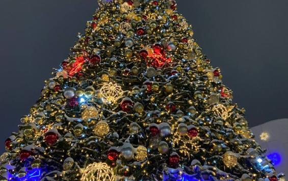 В Курской области выделили 26 млн рублей на новогодние подарки и праздники В Курской области выделили 26 млн рублей на новогодние подарки и праздники