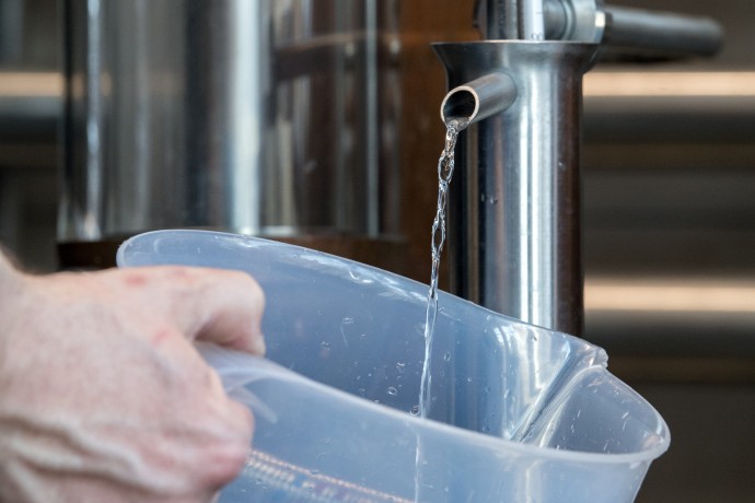 Контрафактный метанол и оборудование для его производства будут уничтожать