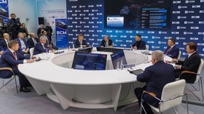 Виталий Савельев принял участие в сессии «ВСМ: Вдохновение. Скорость. Мечта» на международном форуме «Транспорт России» Виталий Савельев принял участие в сессии «ВСМ: Вдохновение. Скорость. Мечта» на международном форуме «Транспорт России»