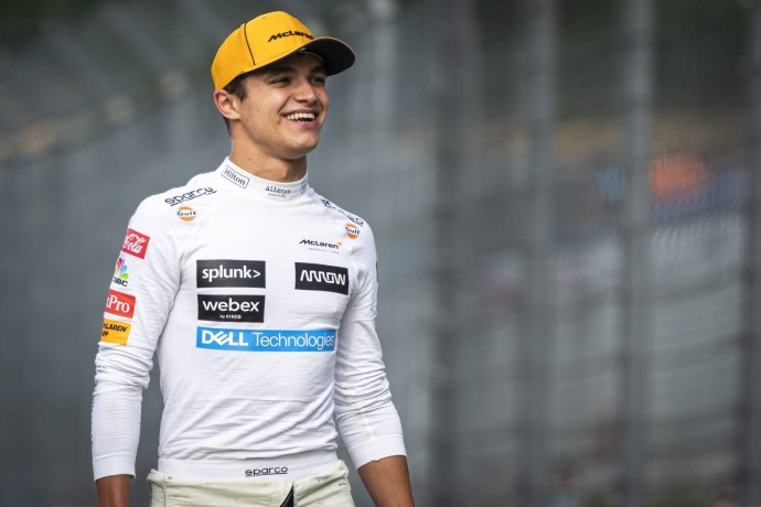 Норрис победил в спринт-квалификации Гран-при Бразилии, Пиастри - третий