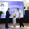 Вячеслав Гладков передал награды семьям погибших бойцов спецотряда «БАРС-Белгород»