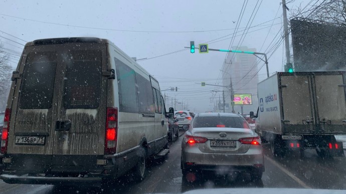 Гололед и налипание снега: министерство регбезопасности предупреждает туляков