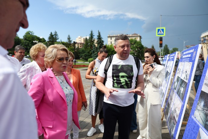 Глава СФ осмотрела в Кисловодске ход строительства культурного центра