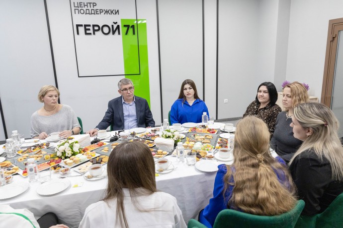 Дмитрий Миляев встретился с семьями участников СВО в преддверии 8 марта