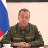 Медведев — Европе: «Завалите хлебало. Это пока цветочки!»