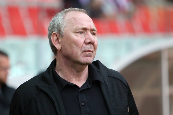 Романцев дал свою оценку карьере Глушакова Романцев дал свою оценку карьере Глушакова