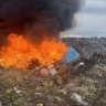 Мусорный полигон в Калачинске снова охвачен огнем