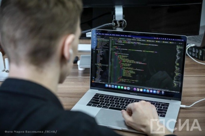 CAE-системы будущего: российские разработчики задают новые стандарты инженерного анализа CAE-системы будущего: российские разработчики задают новые стандарты инженерного анализа