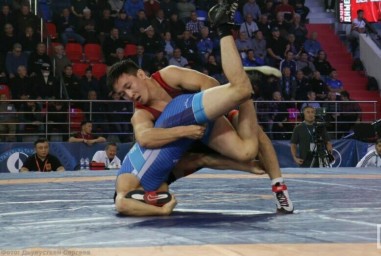 Борец из Якутии Владимир Егоров вошёл в пятёрку сильнейших на чемпионате мира