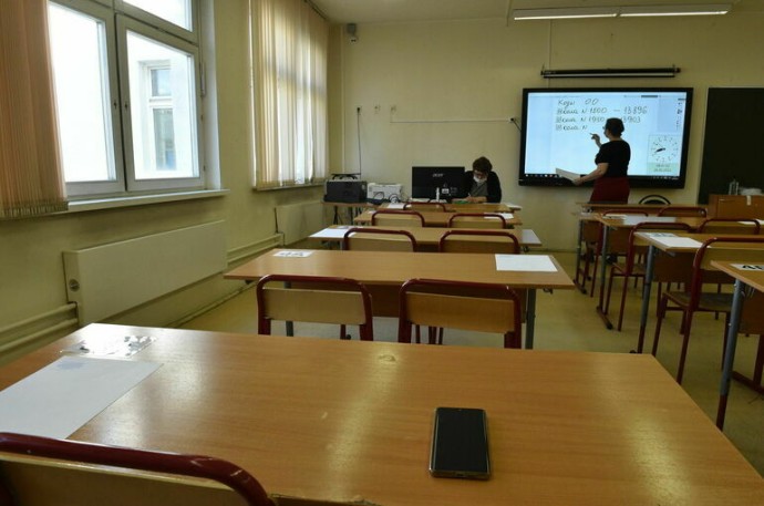 Госдума рассмотрит законопроект о свободной сдаче ЕГЭ школьниками из новых регионов Госдума рассмотрит законопроект о свободной сдаче ЕГЭ школьниками из новых регионов