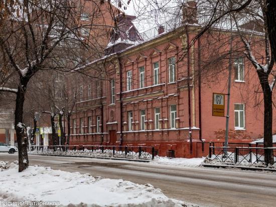 Вопросы строительства спортивных модулей в трёх учебных заведениях в центре Иркутска находятся на контроле депутата ЗС Алексея Распутина