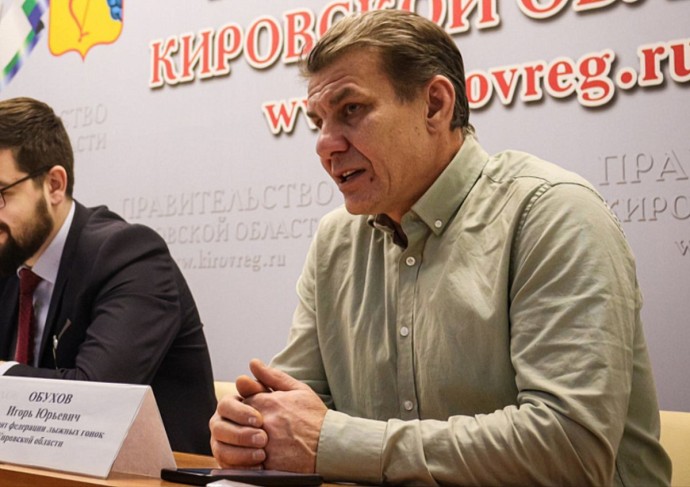 Президент областной федерации лыжных гонок получил медаль Николая Озерова