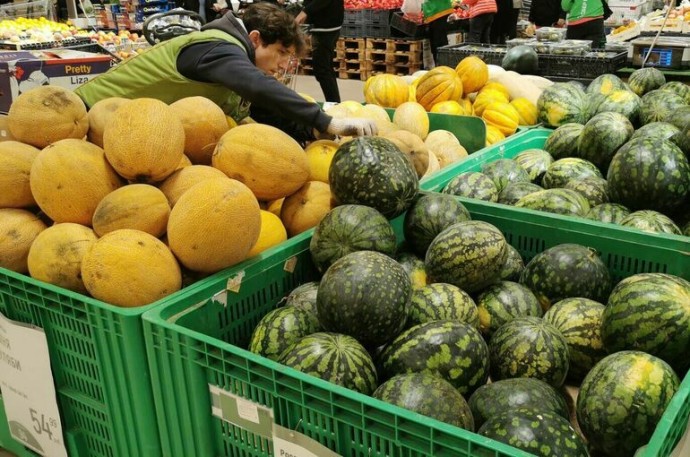В Роскачестве рассказали, какие арбузы безопасно покупать в ноябре В Роскачестве рассказали, какие арбузы безопасно покупать в ноябре