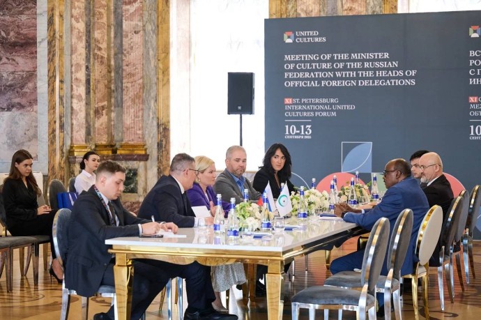 Ольга Любимова встретилась с Заместителем Генсекретаря ОИС по гуманитарным, культурным и социальным вопросам Ольга Любимова встретилась с Заместителем Генсекретаря ОИС по гуманитарным, культурным и социальным вопросам